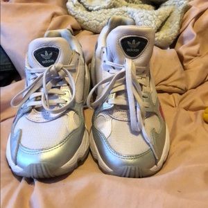 Adidas super cute sneakers